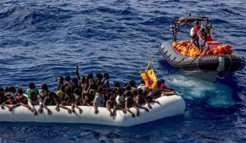 Morti 5 migranti in mare, scambio di accuse tra ong tedesca e marina libica
