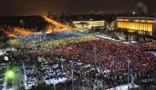 Romania: in strada contro la corruzione