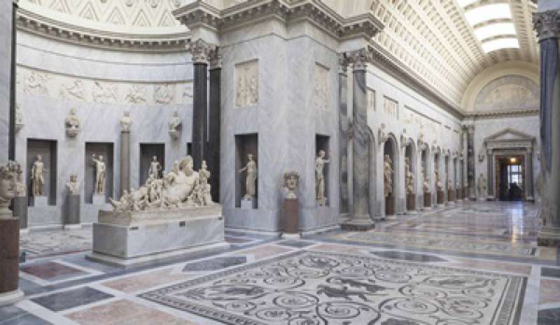 Riapre ai visitatori il Braccio Nuovo dei Musei Vaticani