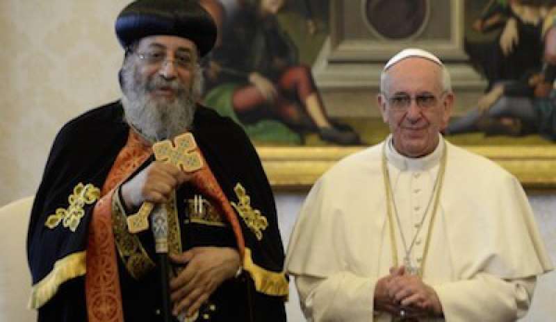 Bergoglio in Egitto ad Aprile: raccolto l’invito del Patriarca copto e dell’Imam della Moschea di Al Azhar