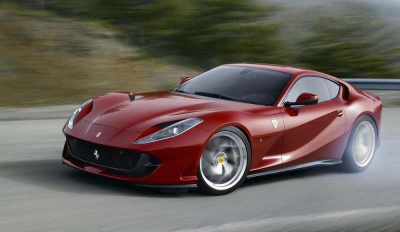 Acquistarono Ferrari con fatture false: 6 arresti