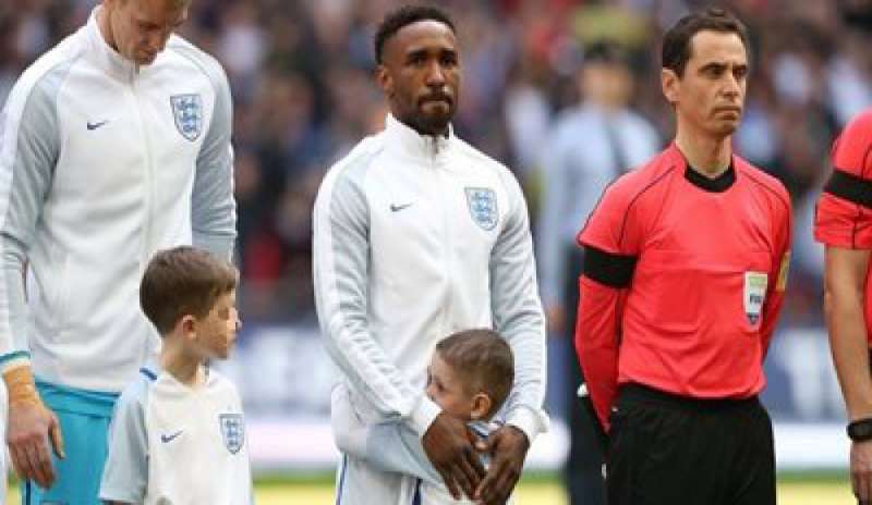 Addio a Bradley Lowery, il piccolo eroe che ha commosso il calcio inglese