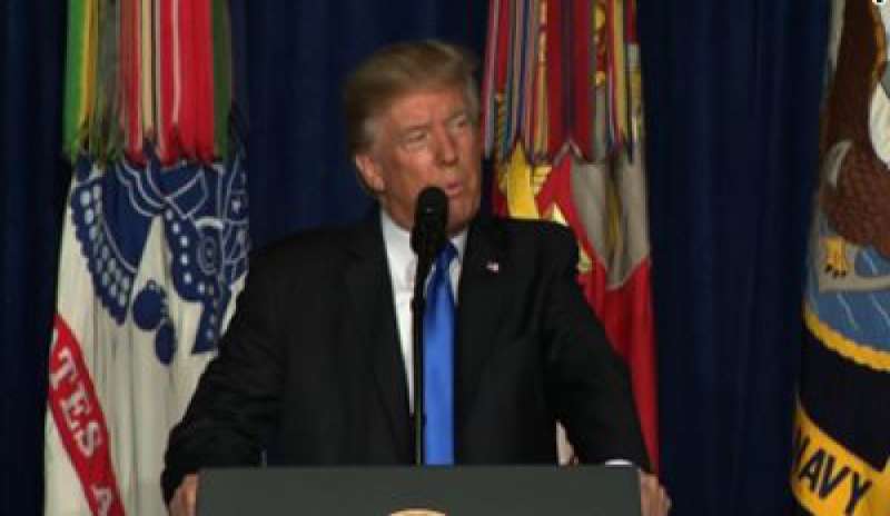 Afghanistan, Trump incrementa il contingente Usa a Kabul: “Il ritiro favorirebbe i terroristi”
