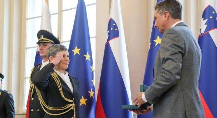Alenka Ermenc, una donna alla guida dell'esercito</p>
