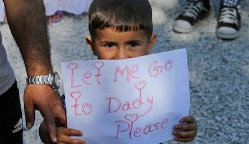 Allarme Unicef: “24.600 bambini bloccati in Grecia, Bulgaria e Ungheria”