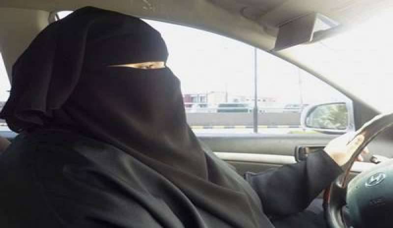 ARABIA SAUDITA: DONNE AL VOLANTE, UN PASSO AVANTI PER L’INDIPENDENZA FEMMINILE