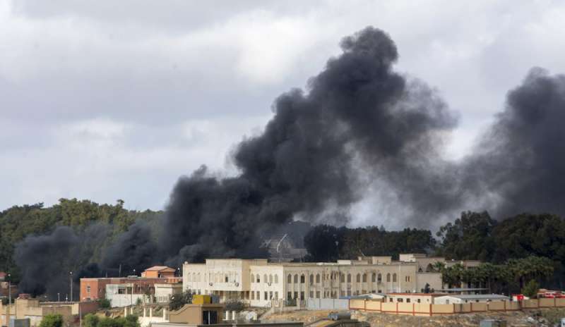 Attacco aereo su Derna. Tripoli: “Intervenga l'Onu”