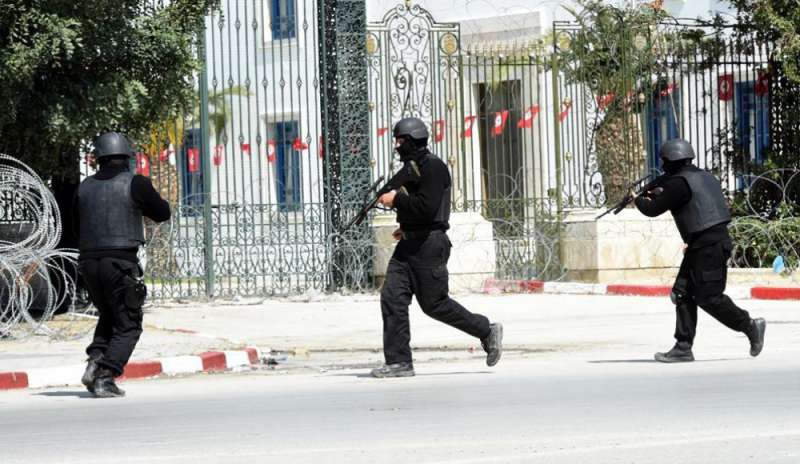 ATTACCO DELL’ISIS AL MUSEO DI TUNISI <br>22 MORTI E DECINE DI FERITI