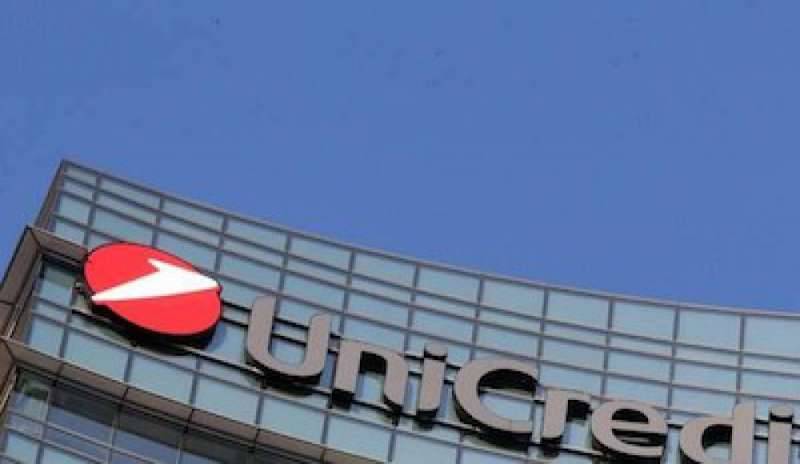 Attacco hacker a Unicredit: rubati i dati di 400mila clienti