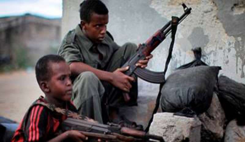 Bambini kamikaze in Africa, la denuncia dell’Unicef nel rapporto “Silent Shame”