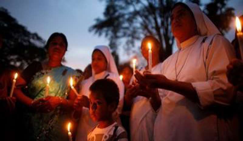 Bangladesh, il governo risponde all’appello dei cattolici: a Natale, presidi in 62 chiese