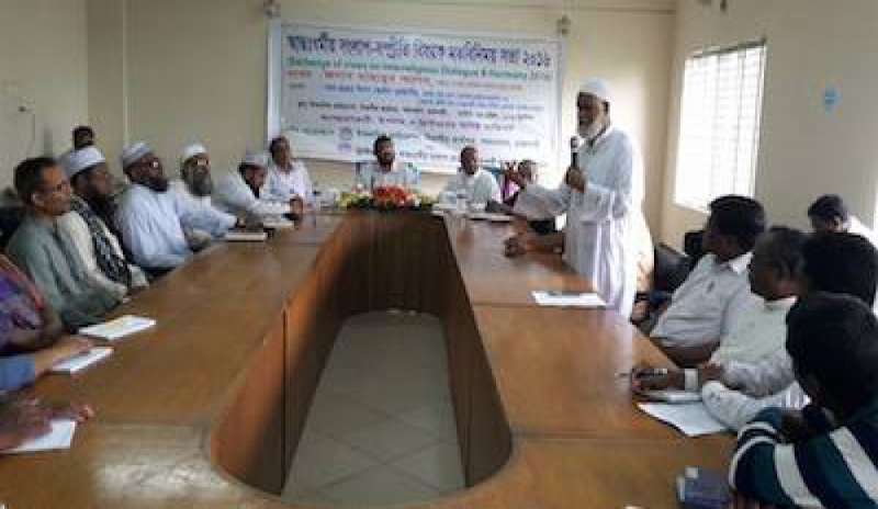 Bangladesh, leader islamico promette protezione alle minoranze cristiane e indù