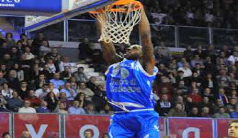 Basket: “parquet d’oro” per la Dinamo Sassari campione d’Italia