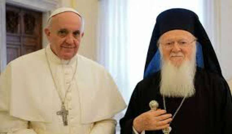 Bergoglio: “Invito tutti a pregare per la mia visita in Turchia”