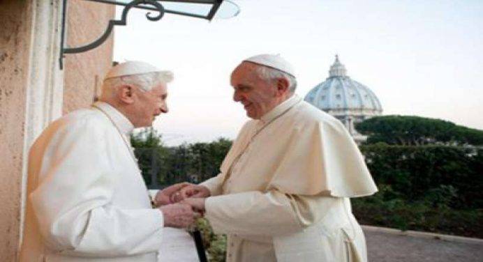Benedetto XVI, i 95 anni di un “cooperatore della verità”