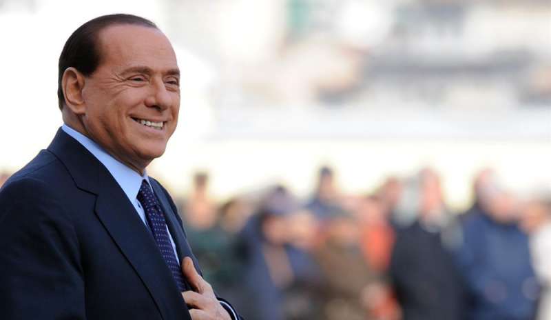 Berlusconi, affondo sul governo