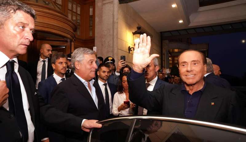 Berlusconi: “Alzare il deficit sarebbe un disastro”