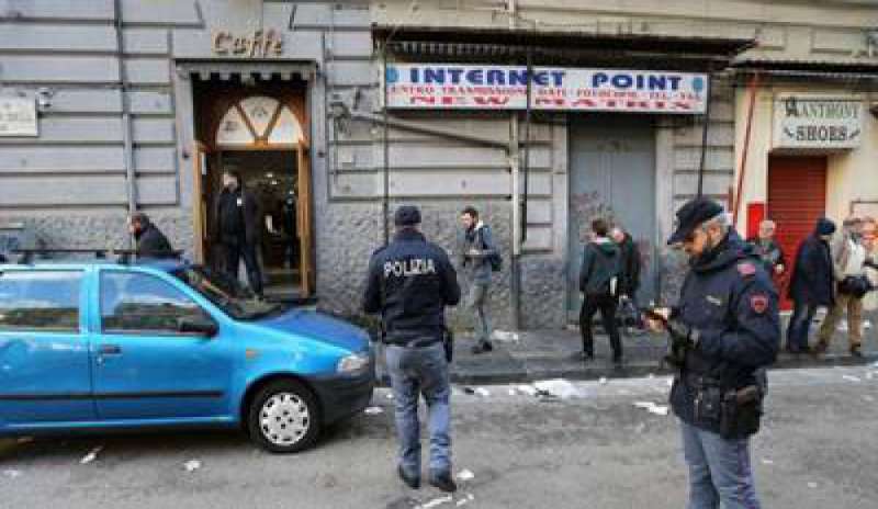 Bimba ferita a Napoli, fermati gli autori della sparatoria di Forcella