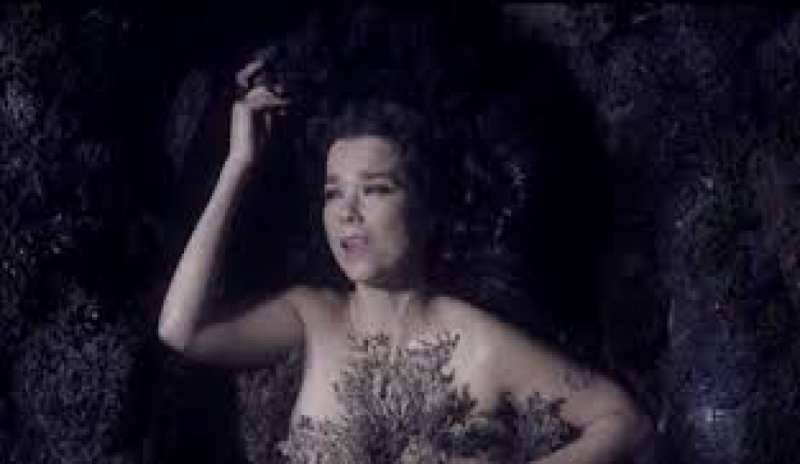 “Björk”: la mostra celebrativa al MoMa di New York