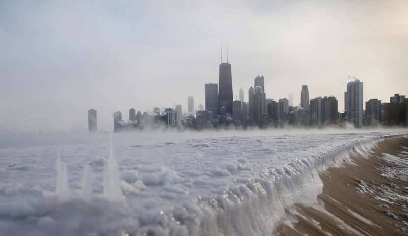 Blizzard artico sul Midwest, gelo record