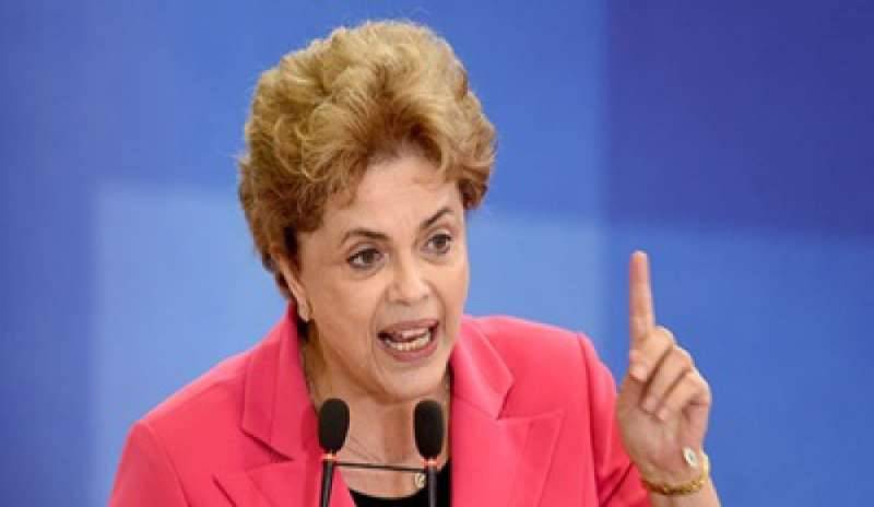 Brasile, Dilma Rousseff a Ginvera sostiene Lula: “Importante dargli possibilità di candidarsi”