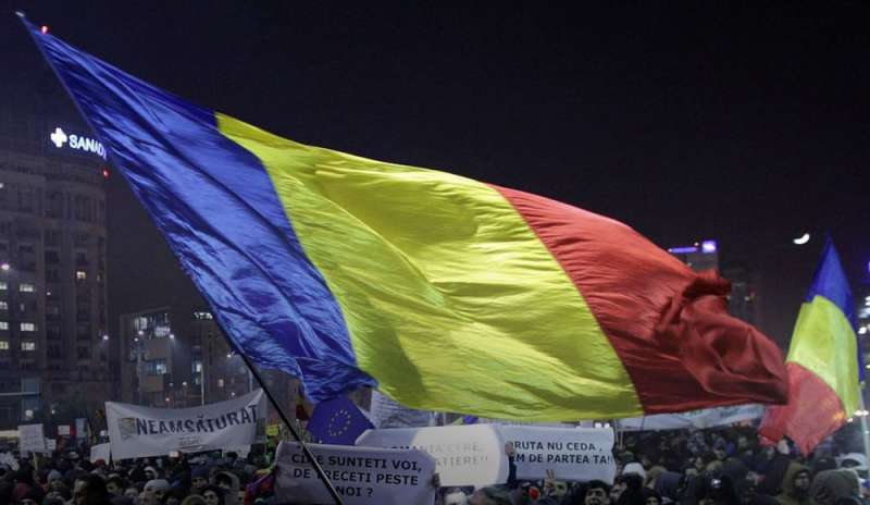 Bucarest, notte di scontri al corteo anticorruzione