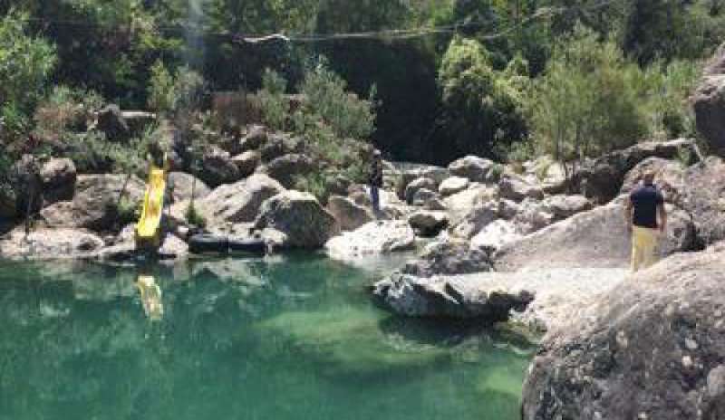 Calabria, devia torrente per creare una piscina abusiva: denunciato