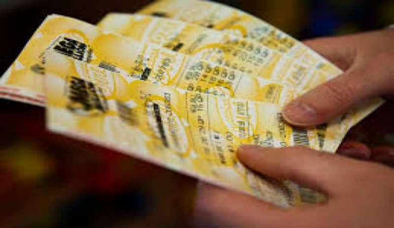 Camionista vince 2,9 milioni di dollari alla lotteria