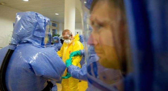 Quattro casi sospetti di Ebola in Spagna, uno accertato