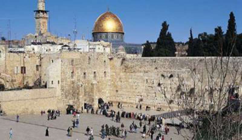 Caso Unesco-Israele, il premier: “Vicenda allucinante, ne ho parlato con Gentiloni”