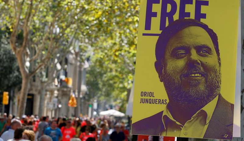 Catalogna, condannati i leader indipendentisti