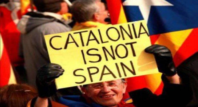 La Catalogna verso il referendum per l’indipendenza