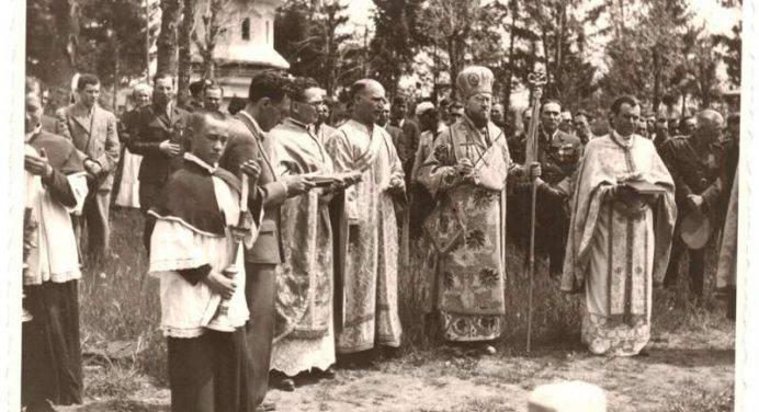 Chi sono i martiri romeni che il Papa sta per beatificare