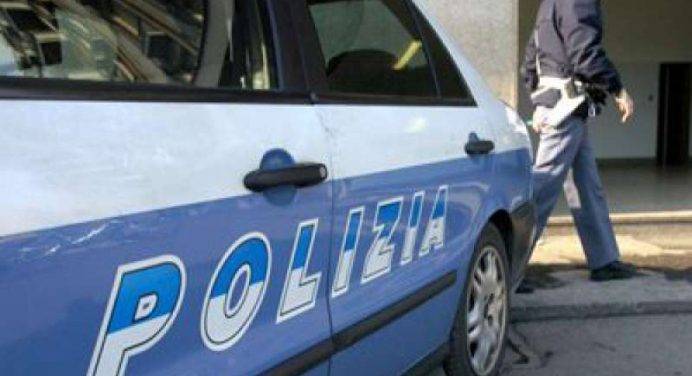 Chiedevano il pizzo ai commercianti: arrestati tre poliziotti a Palermo