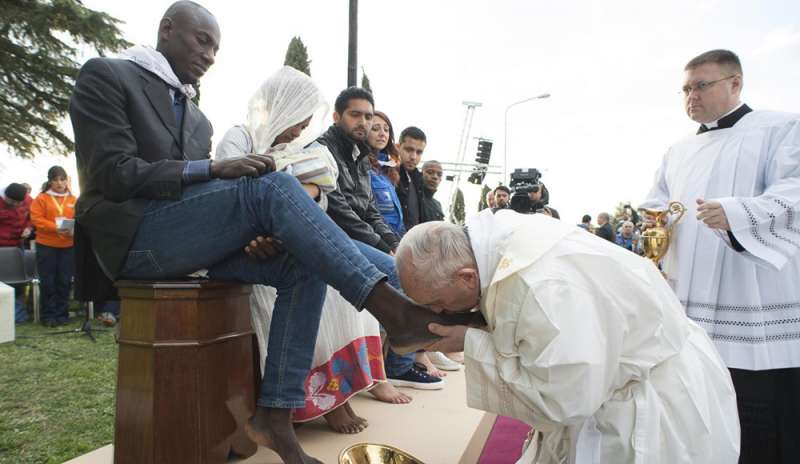 Chiude il luogo dove il Papa lavò i piedi ai migranti