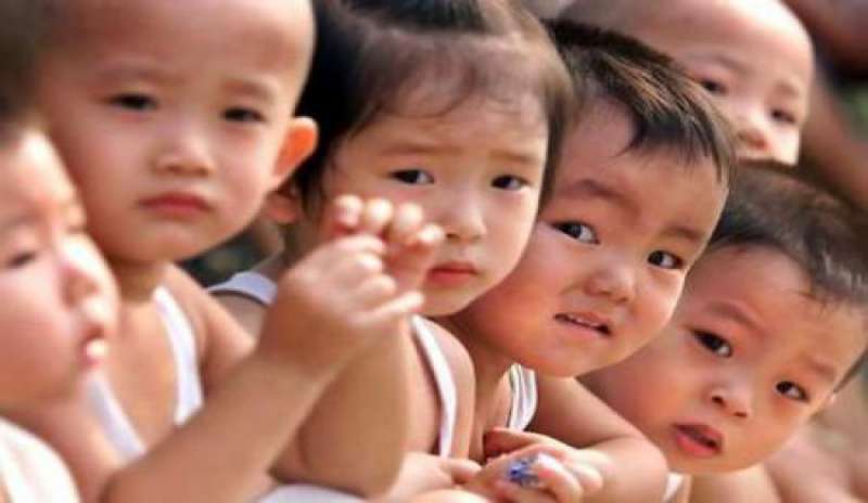 Cina, sgominata una banda criminale che trafficava neonati
