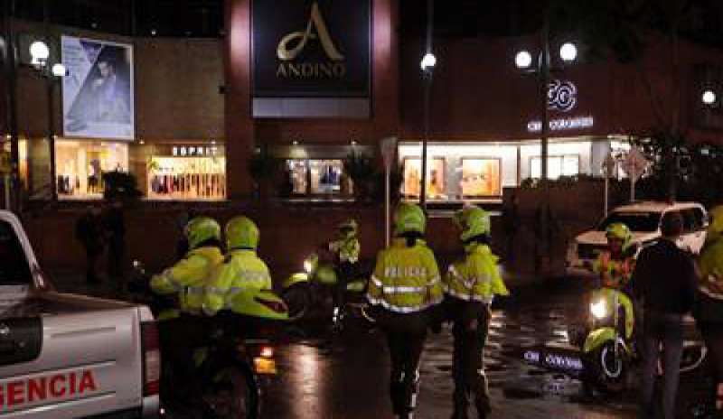 Colombia: bomba in un centro commerciale di Bogotà, 3 vittime