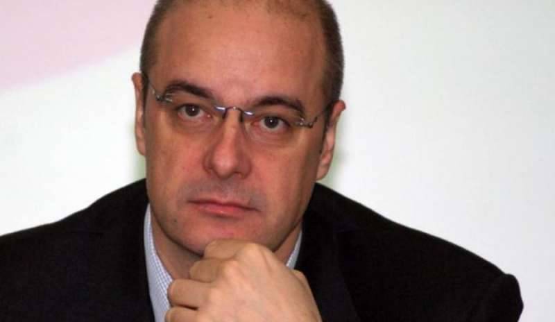 Colpi di pistola contro casa del giornalista Gervasutti