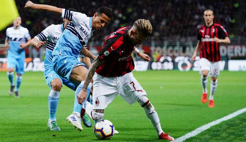 Correa stende il Milan: Lazio in finale