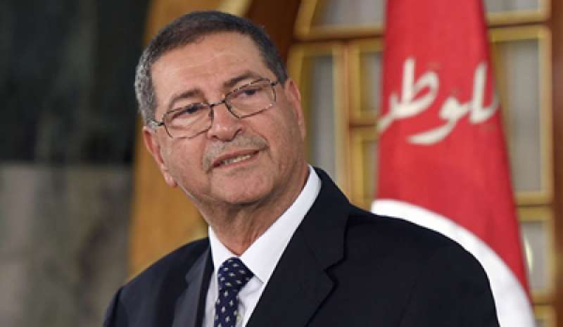 CRISI DI GOVERNO IN TUNISIA: LA COALIZIONE RITIRA IL SOSTEGNO AL PREMIER ESSID