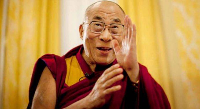 Il Dalai Lama: “Un Conclave per la scelta del mio successore”