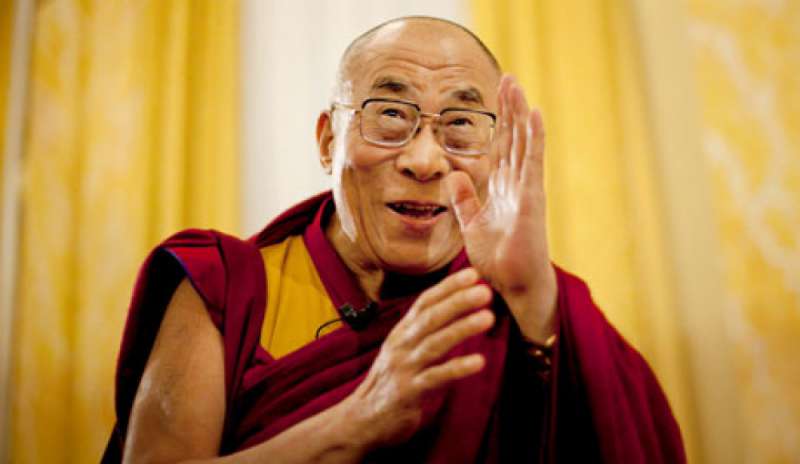 Dalai Lama, Il Sudafrica gli nega il visto per il summit dei Nobel