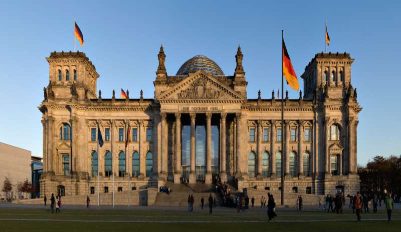 Dalla Germania una proposta choc: eliminare il reato di incesto