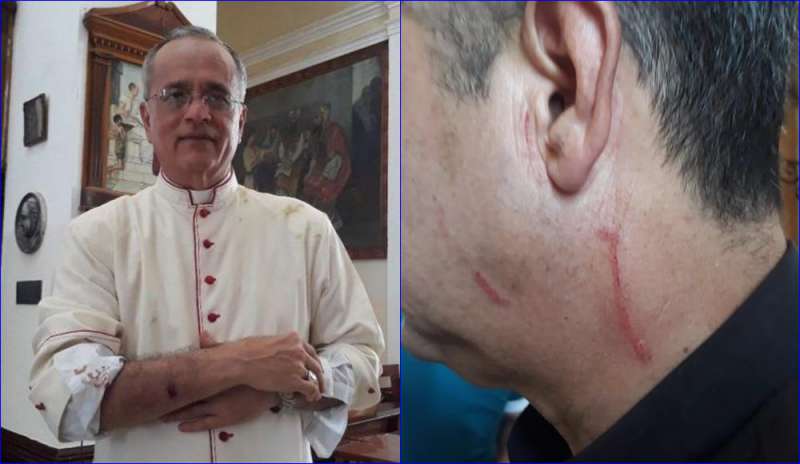 Denunciano le repressioni, aggrediti Nunzio e Cardinale