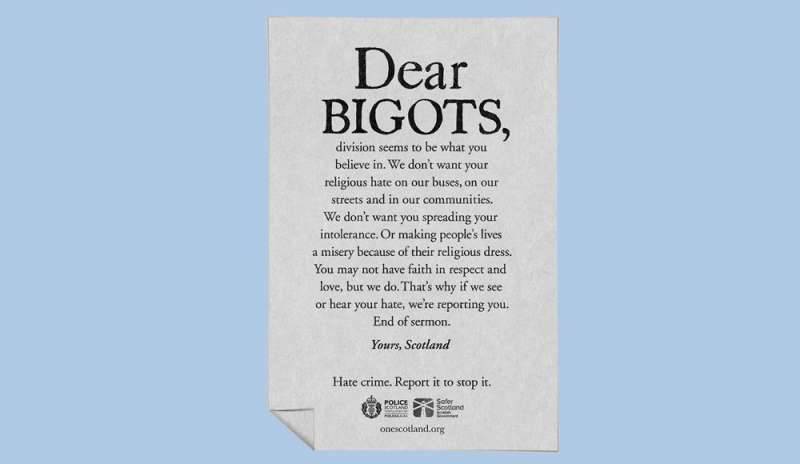 “Denunciate i bigotti”: campagna choc del governo scozzese