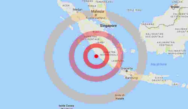 Doppia scossa di terremoto, paura a Sumatra