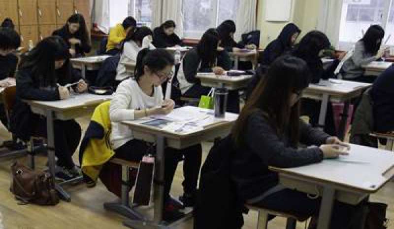 E’ il giorno degli esami e la Corea del Sud si ferma: il futuro passa da qui