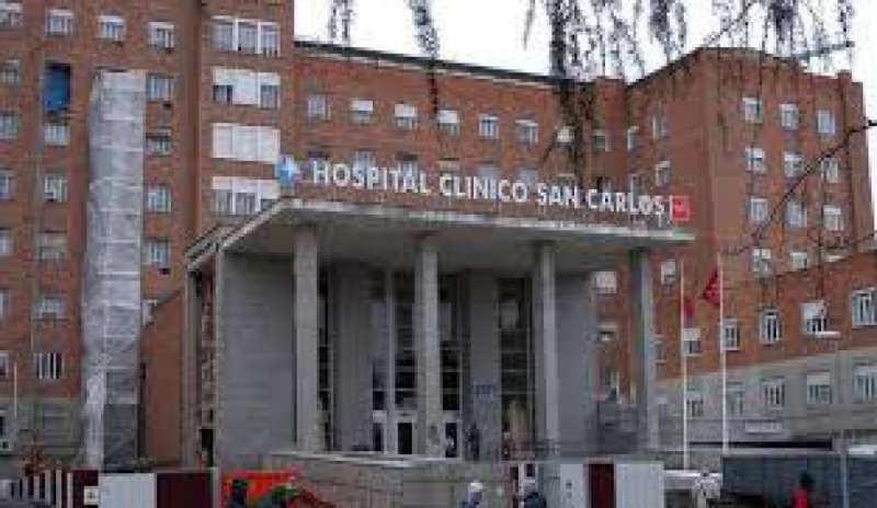 Ebola in Spagna, chieste le dimissioni del ministro della Sanità