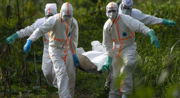 Ebola: UE stanzia 30 mln per fermare il contagio