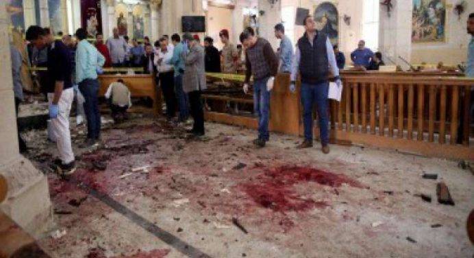 Egitto, almeno 47 morti e 126 feriti nel duplice attentato. Dichiarato lo stato di emergenza